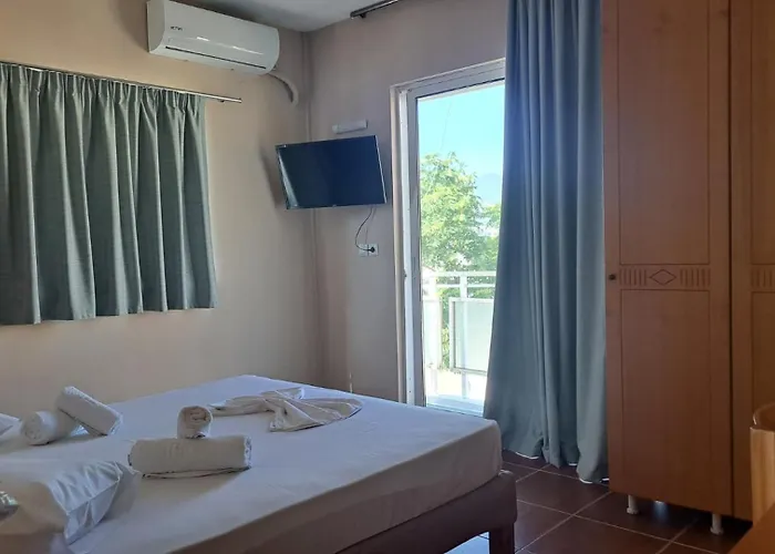 Apart Otel Bristol 2*