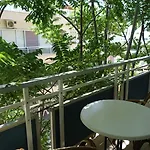 מלון דירות Bristol 2*