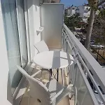 Bristol מלון דירות 2*