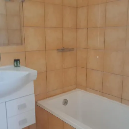 Bristol Apartmanhotel