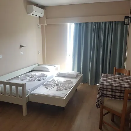 Bristol Apartmanhotel 2*