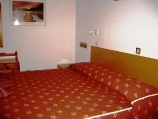 Bristol Apartahotel 2*