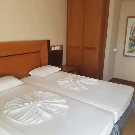 Lejlighedshotel Bristol Kos By