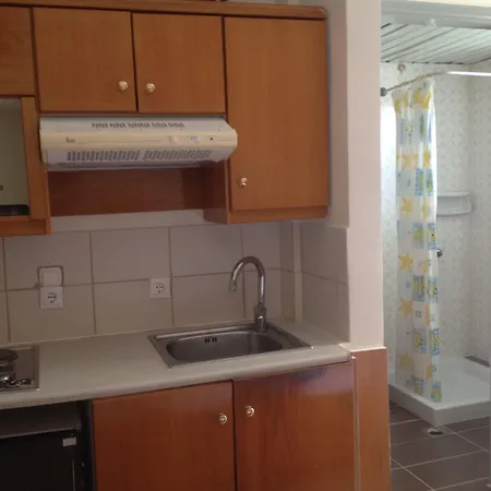 Bristol アパートホテル コス・タウン