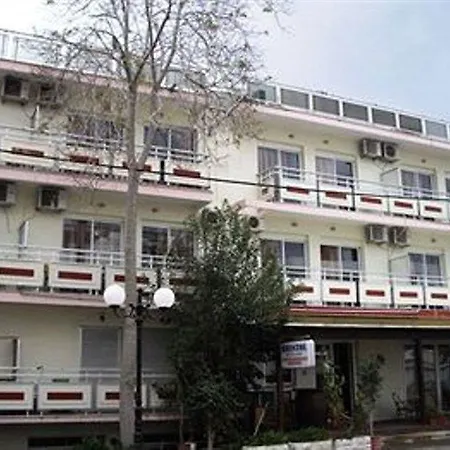 Bristol 2* コス・タウン