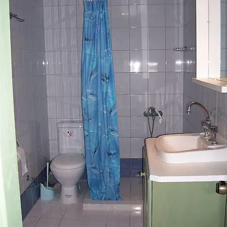 Apart Otel Bristol 2*